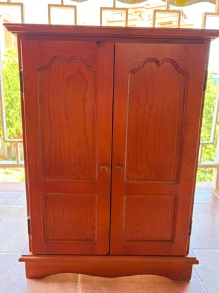Armario madera ropa bebés