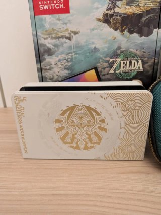 Nintendo Switch OLED Zelda ToTK +Mando Pro +Extras
