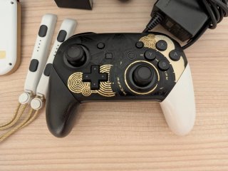 Nintendo Switch OLED Zelda ToTK +Mando Pro +Extras