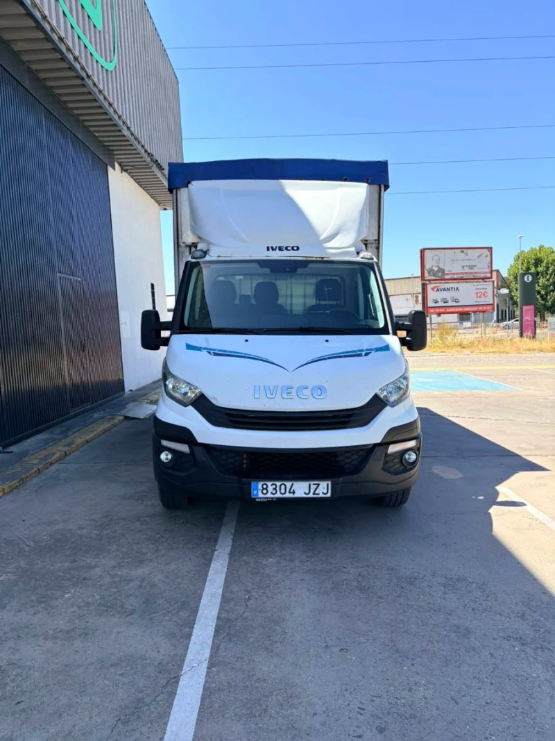 Iveco Daily 2017 - foto 1