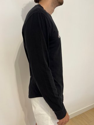 Camiseta Hollister Talla L Negra