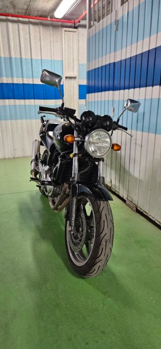 Honda CBF 500 Negra