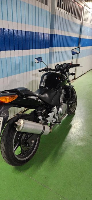 Honda CBF 500 Negra