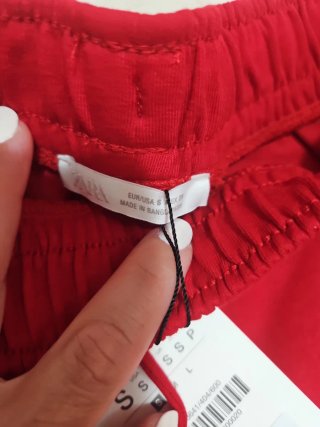Shorts de algodón Zara rojos