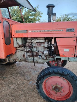Tractor Barreiros 5055