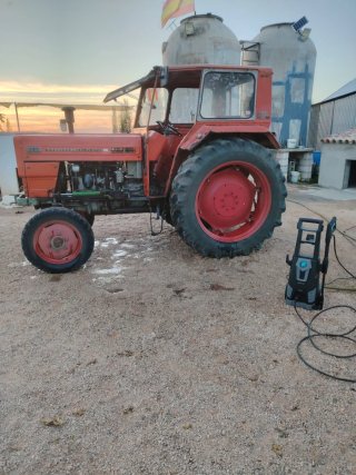 Tractor Barreiros 5055