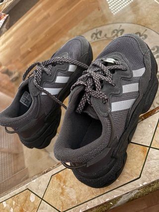 Zapatillas Adidas Ozweego Grises