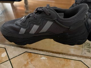 Zapatillas Adidas Ozweego Grises