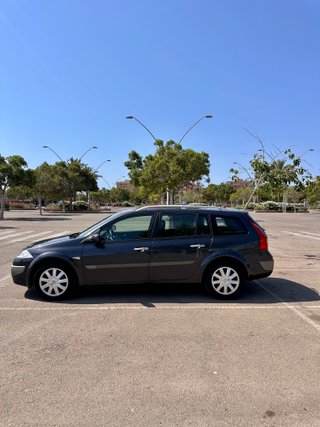 Renault Megane Grand Tour 2.0DCi 150cv 218.000km