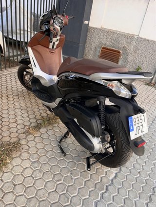 Piaggio Beverly 350 ABS