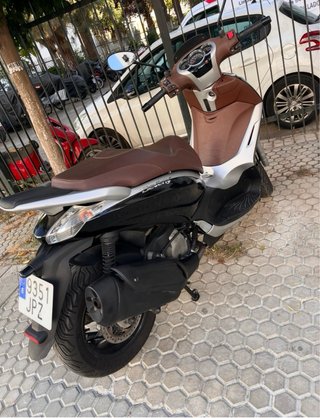 Piaggio Beverly 350 ABS