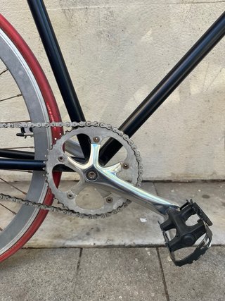 Bicicleta Fixie Negra Ruedas Rojas
