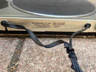 Giradischi Pioneer PL-120
