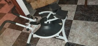 Máquina de ejercicio abdominal