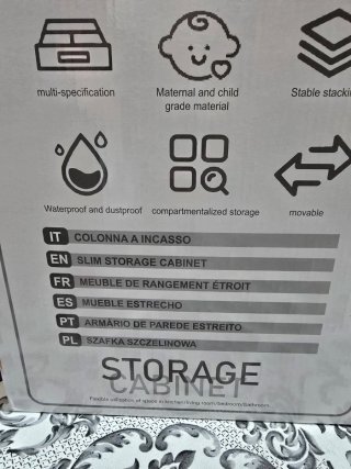 Colonna portaoggetti con ruote