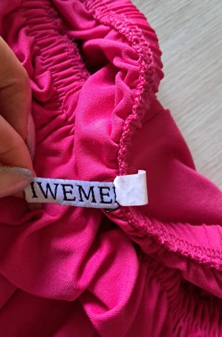 Abito lungo fucsia Scollo all'americana