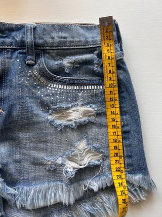 Shorts Hollister vaqueros desgastados con brillos