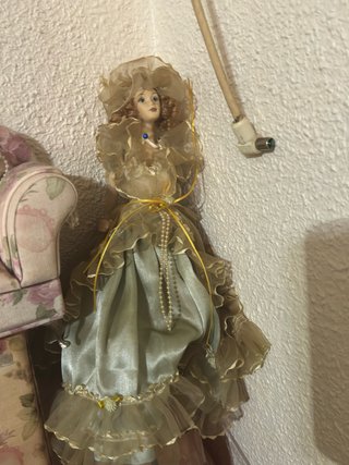 Lampara  Muñeca de porcelana
