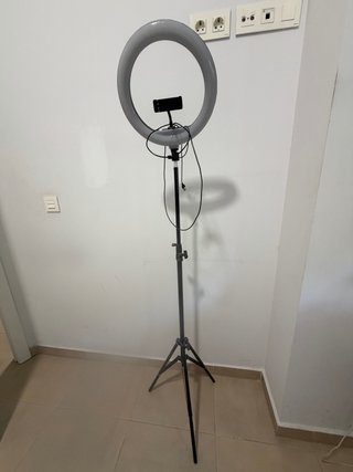 Aro de luz con trípode y soporte móvil
