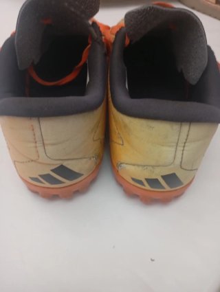 Botas de fútbol turf Adidas Talla 37