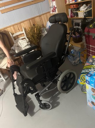 Silla de ruedas modo sillon reclinable