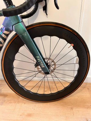Factor Ostro Vam