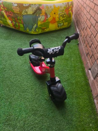 Bicicleta triciclo sin pedales infantil 2-4 años