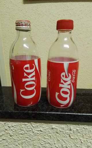 2 bottiglie Coca Cola Germania anni '80 0,33l