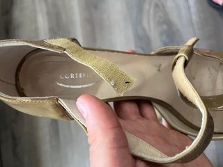 Zapatos de tacón beige
