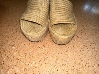 Sandalias cuña Pull&Bear beige