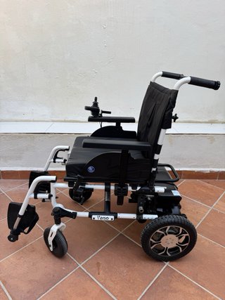 Silla de ruedas eléctrica Vermeiren Verso plegable
