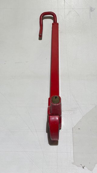 Candado para  el volante del coche .