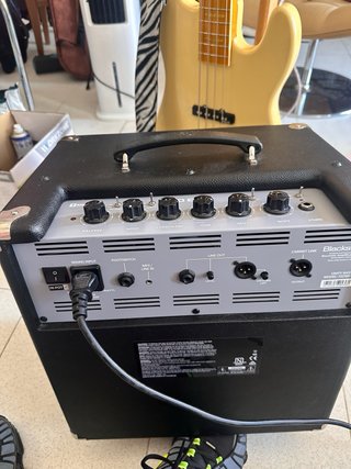 Amplificador de bajo