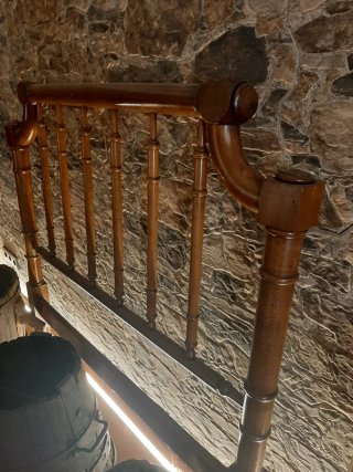 Cabezal de cama de madera