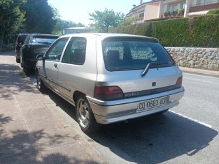 Renault Clio 1992