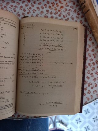 Análisis algebraico