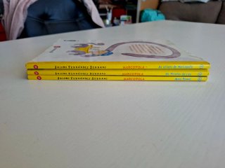 Lote 3 libros Marcopola, a illa remeira en gallego