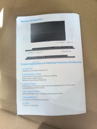 Monitor LCD 18,5 con braccio
