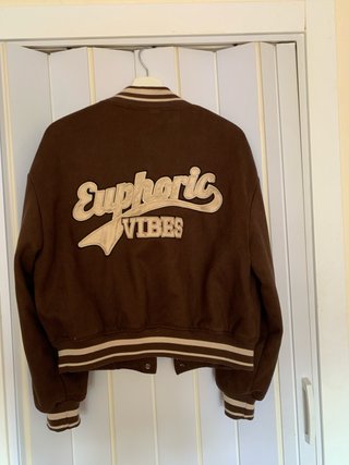 Chaqueta Beisbolera Bershka Marrón