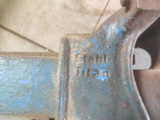Tornillo de banco profesional