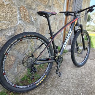 Bicicleta Montaña Carbono Ghost talla S