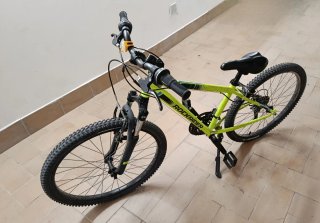 Bicicleta infantil Rockrider amarilla