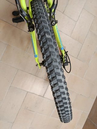 Bicicleta infantil Rockrider amarilla