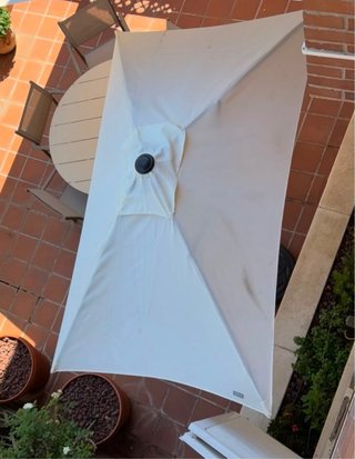 Sombrilla de jardín beige