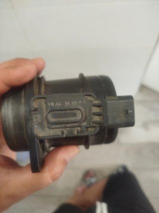 Caudalímetro VW AG 04L 906 461 B