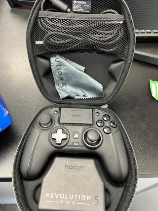 Mando Nacon Revolution 5 Pro PS5/PS4