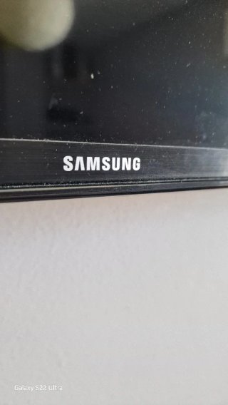 Smart TV Negra y Gris samsung 55 pulgada