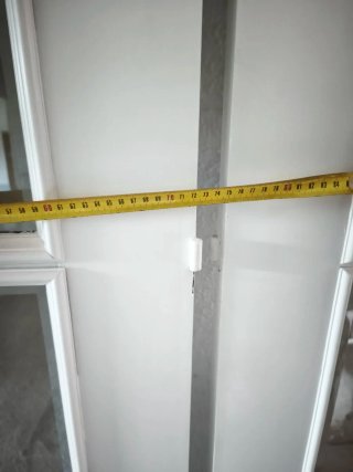 Puertas de madera blancas con cristal