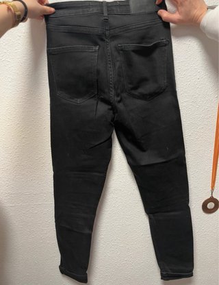 Vaqueros pitillo negros