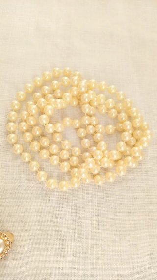 Set collane perle e orecchini a clips